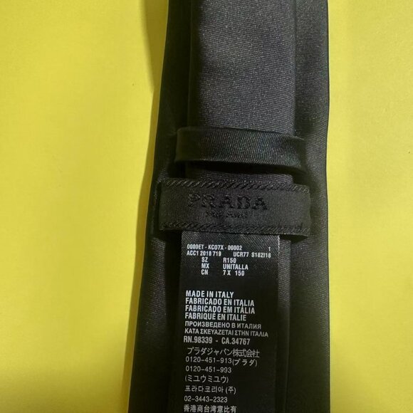 Prada Black Satin Tie - Picture 5 of 6